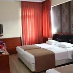 Lara Hadrianus Hotel 3*