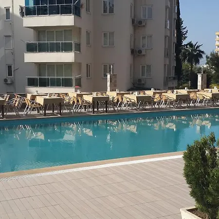 Hotel Lara Hadrianus 3*