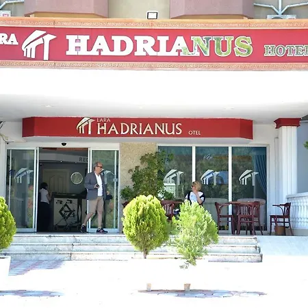 Hotel Lara Hadrianus 3*