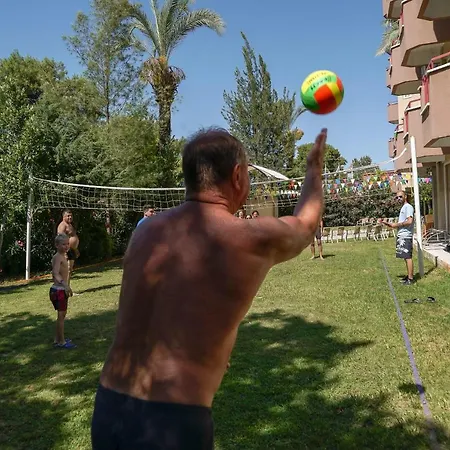 Hotel Lara Hadrianus 3*