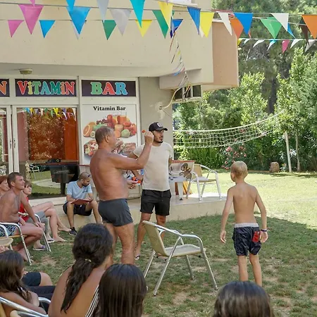 Lara Hadrianus Antalya