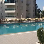 Hotel Lara Hadrianus 3*