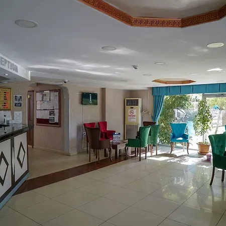 Hotel Lara Hadrianus 3*