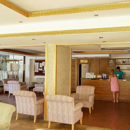 Lara Hadrianus Hotell 3*